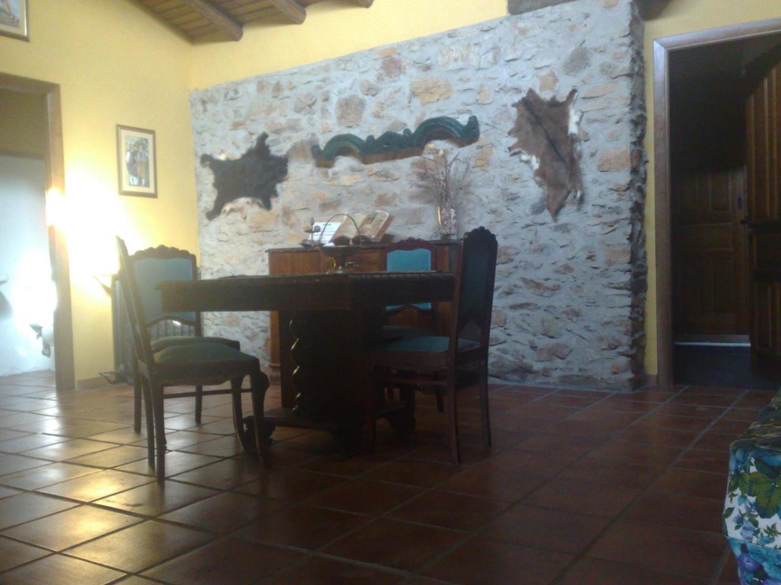 La Albergueria Complejo Rural Canamero Luaran gambar